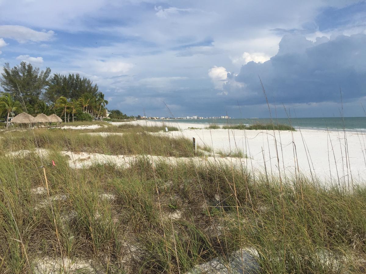 Sandy Beach Fort Myers Beach Exterior photo